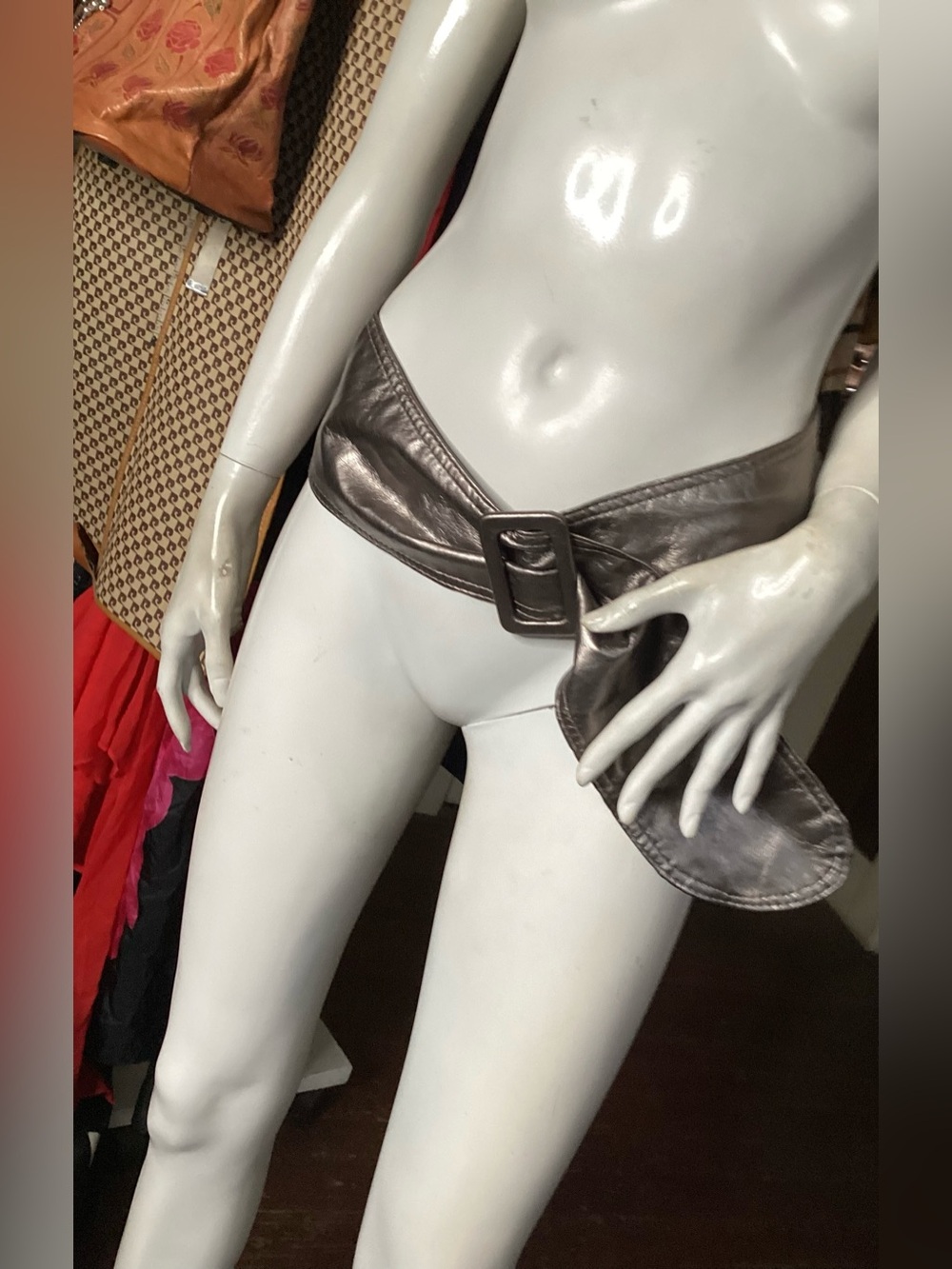 Vintage silver leather belt